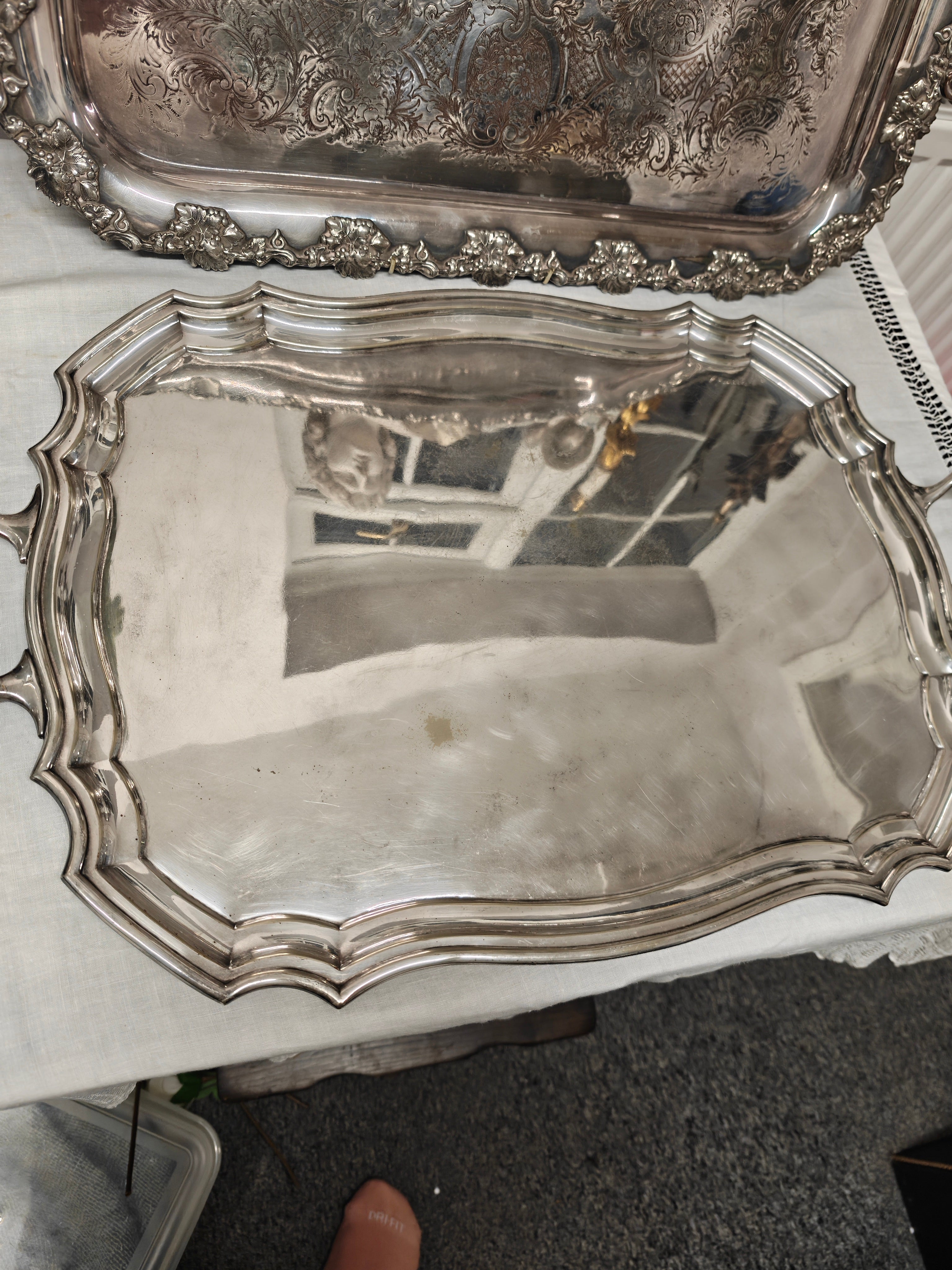 WALKER & HALL ENGLISH PRINCE's SILVER  PLATED TWO-HANDLED TEA TRAY