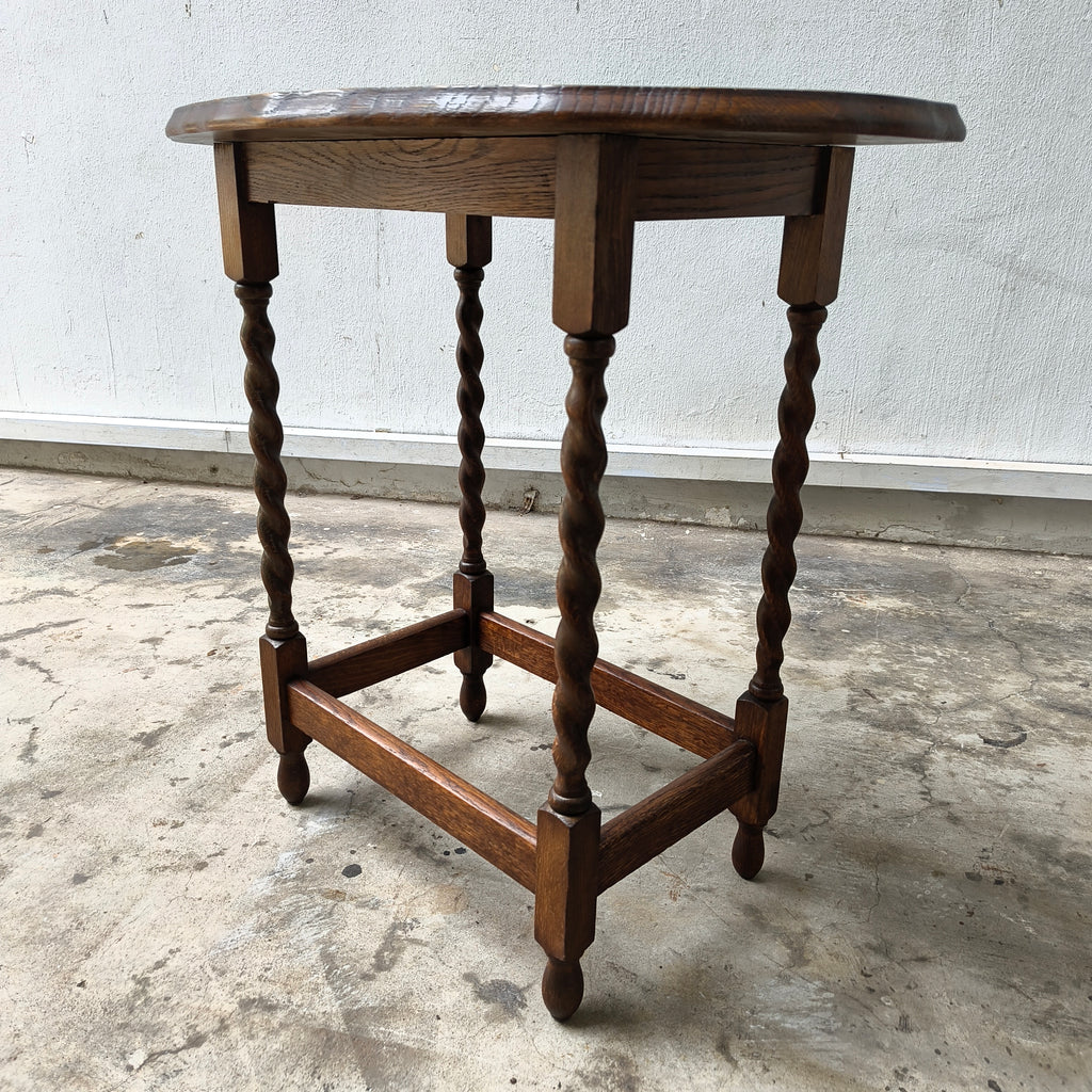 Antique Georgian Dark Oak Side Table with Barley-Twist Supports