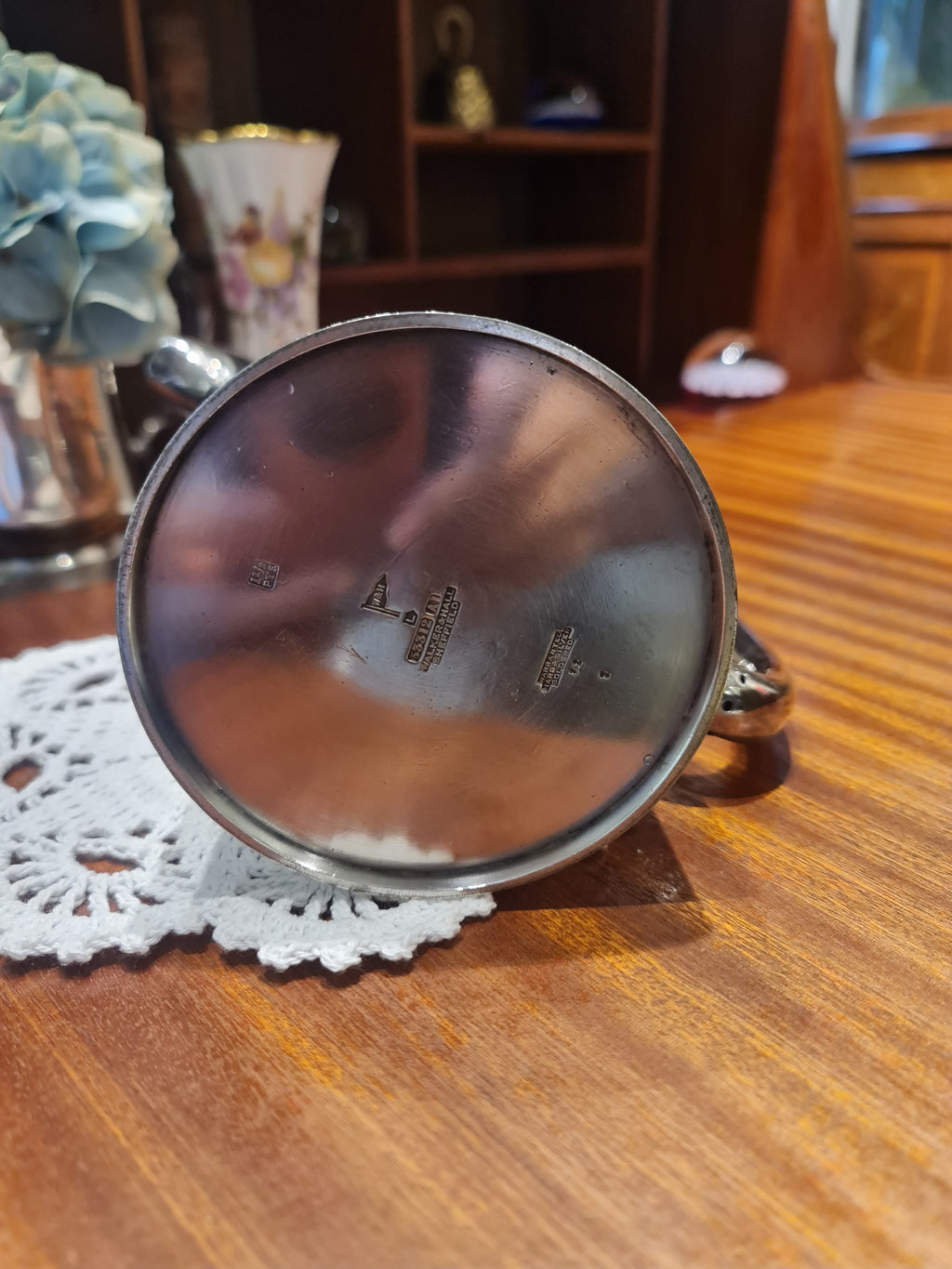Walker Hall high grade silver plated coffee pot