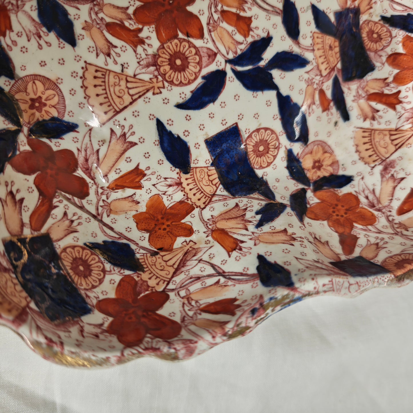 Hollinshead & Kirkham (H&K Tunstall) hand painted bowl