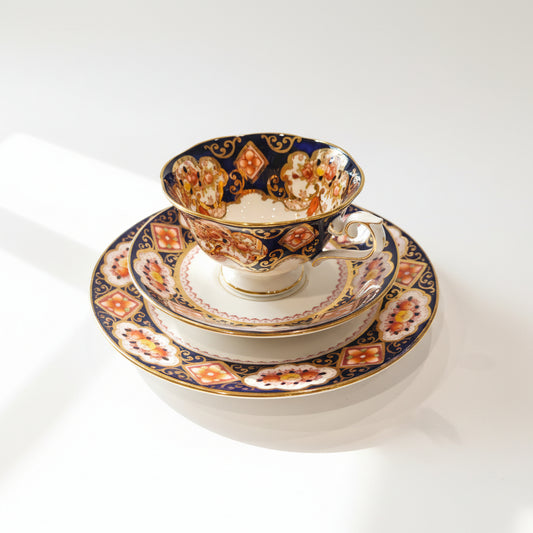 Rare Royal Albert Heirloom Tea Set 1920