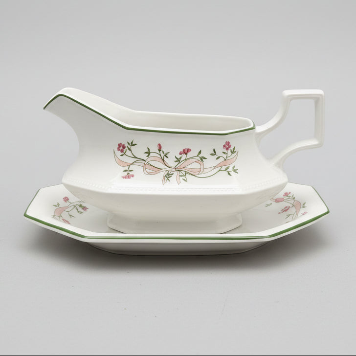 Johnson Brothers Eternal Beau Vintage Dinnerware Collection