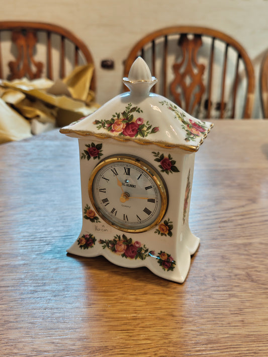 Rare Royal Albert Old Country Rose table clock  -1962 version made in England