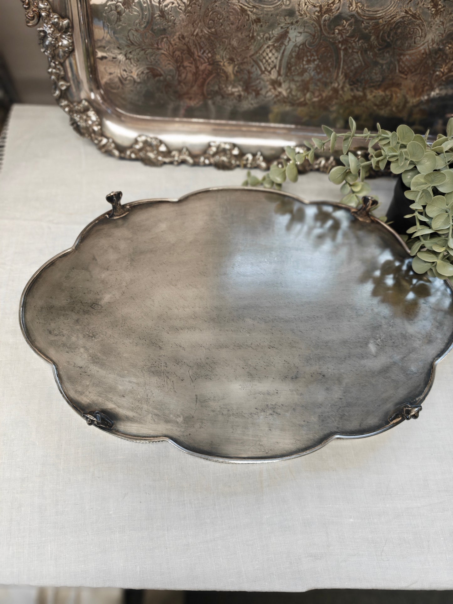 Beautiful Vintage Silver Plated on Copper Oval Scalloped Gallery Serving Tray Sheffield England