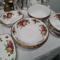Royal Albert - Old Country Roses Dinnerware