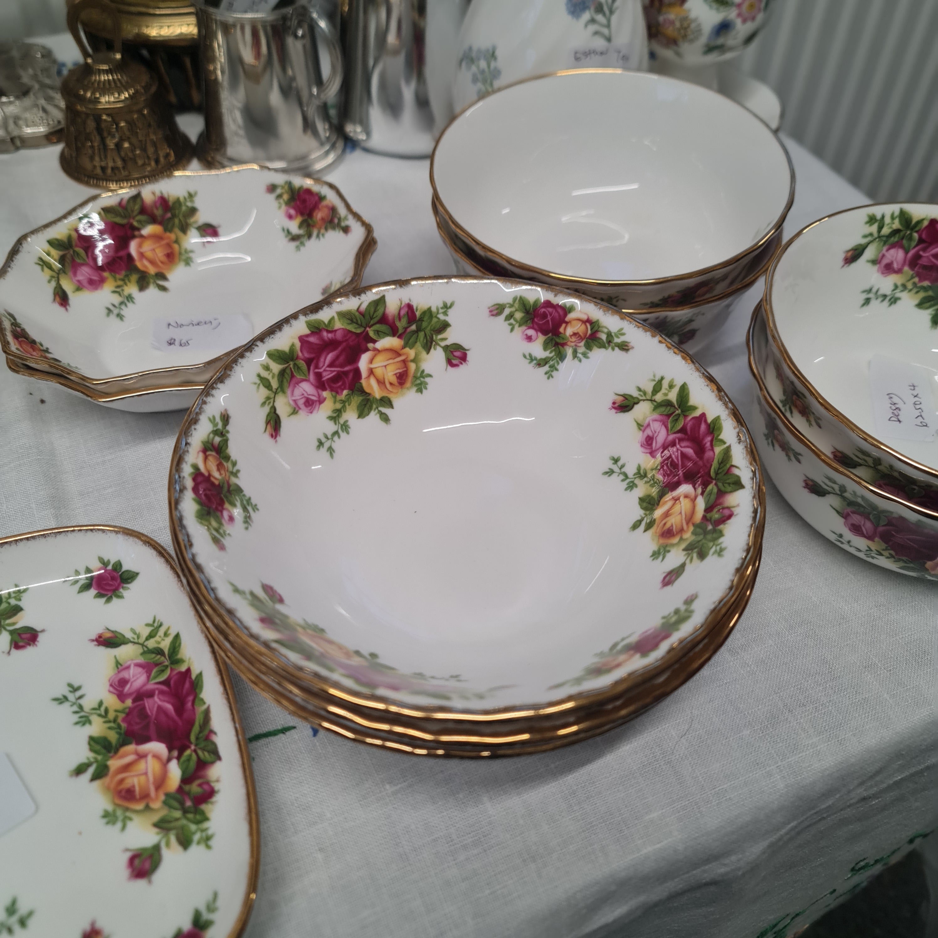 Royal Albert - Old Country Roses Dinnerware