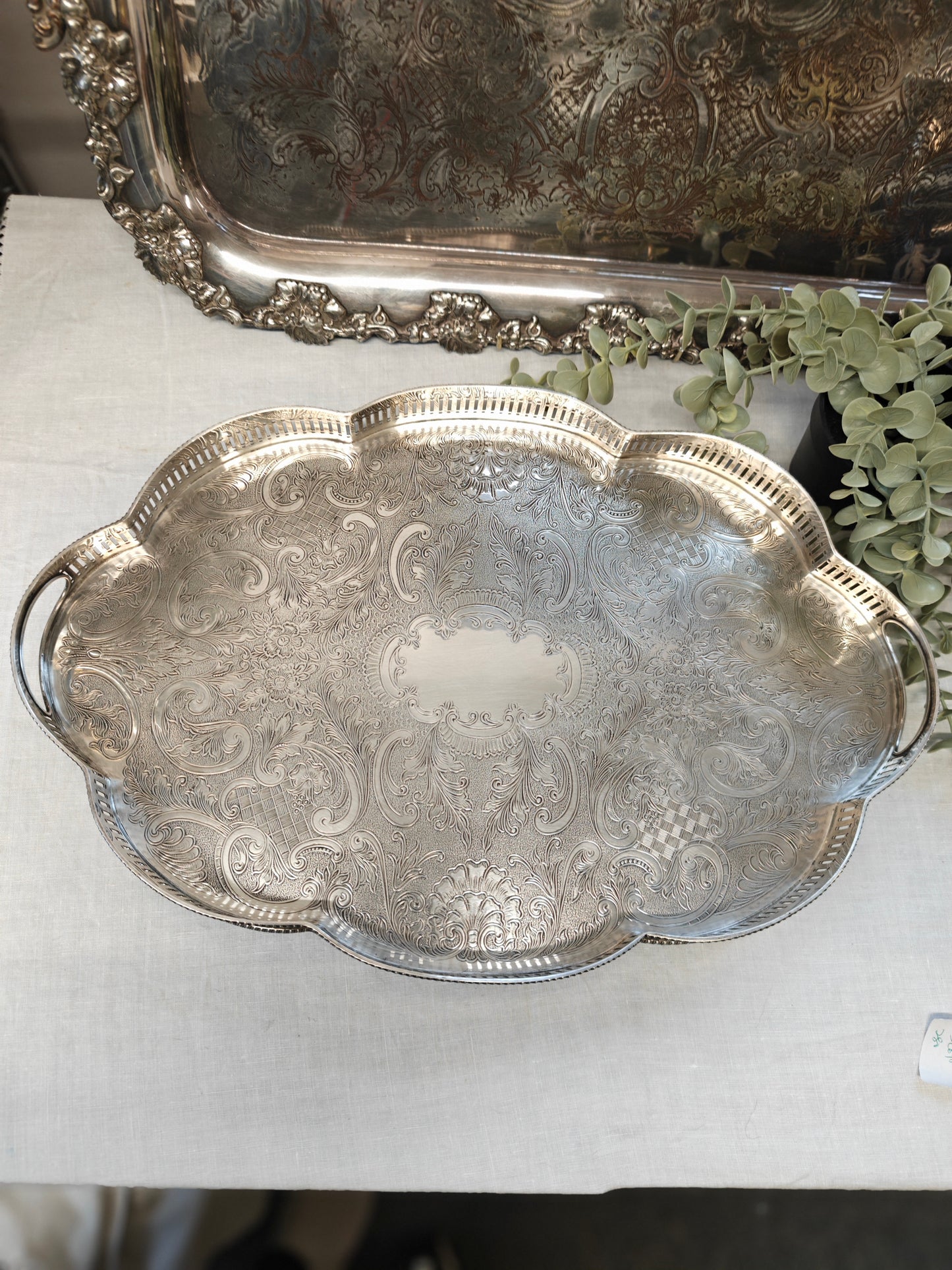 Beautiful Vintage Silver Plated on Copper Oval Scalloped Gallery Serving Tray Sheffield England