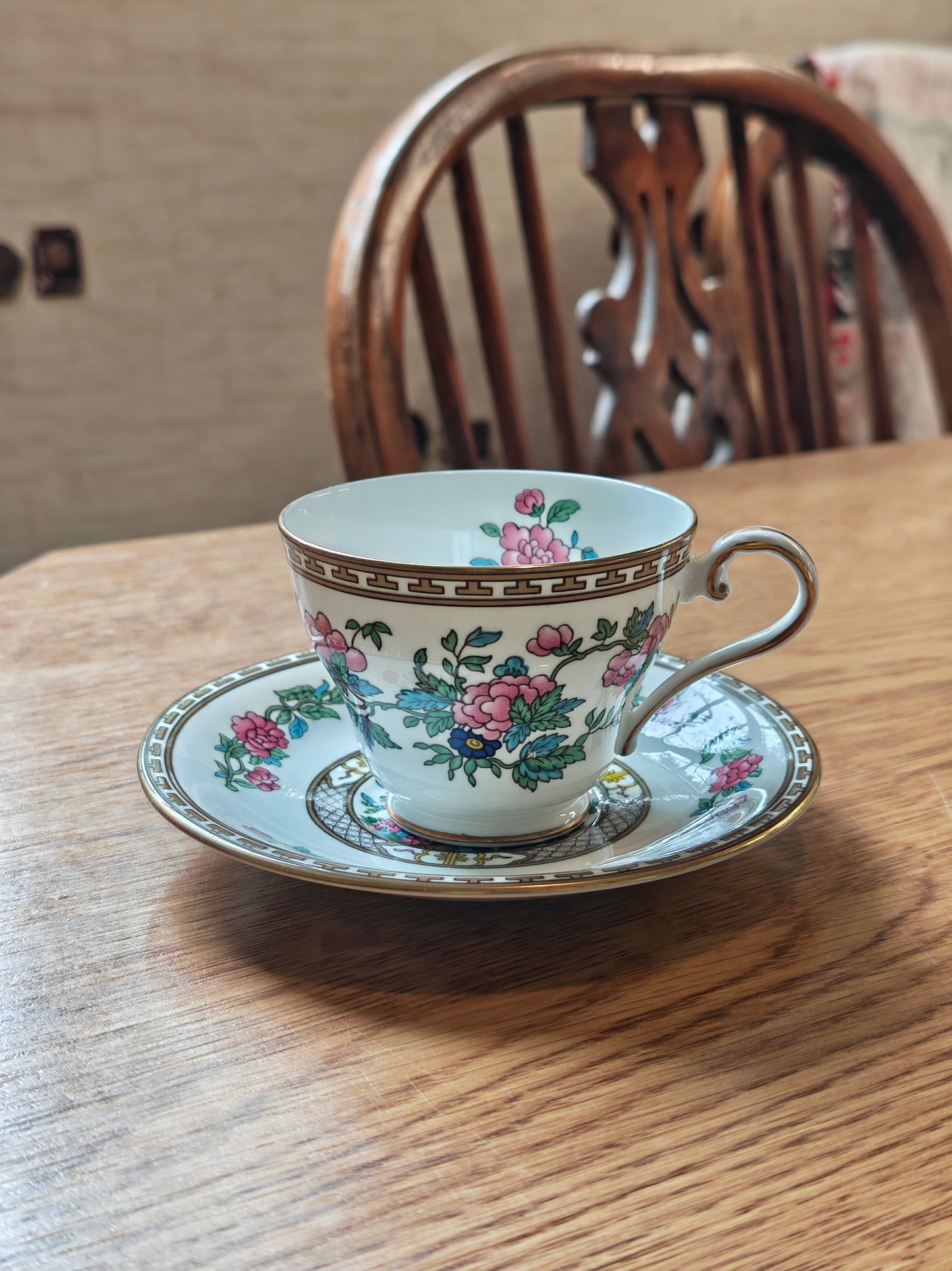 Gorgeous Rare Aynsley Indian tree fine bone china tea set (Duo)