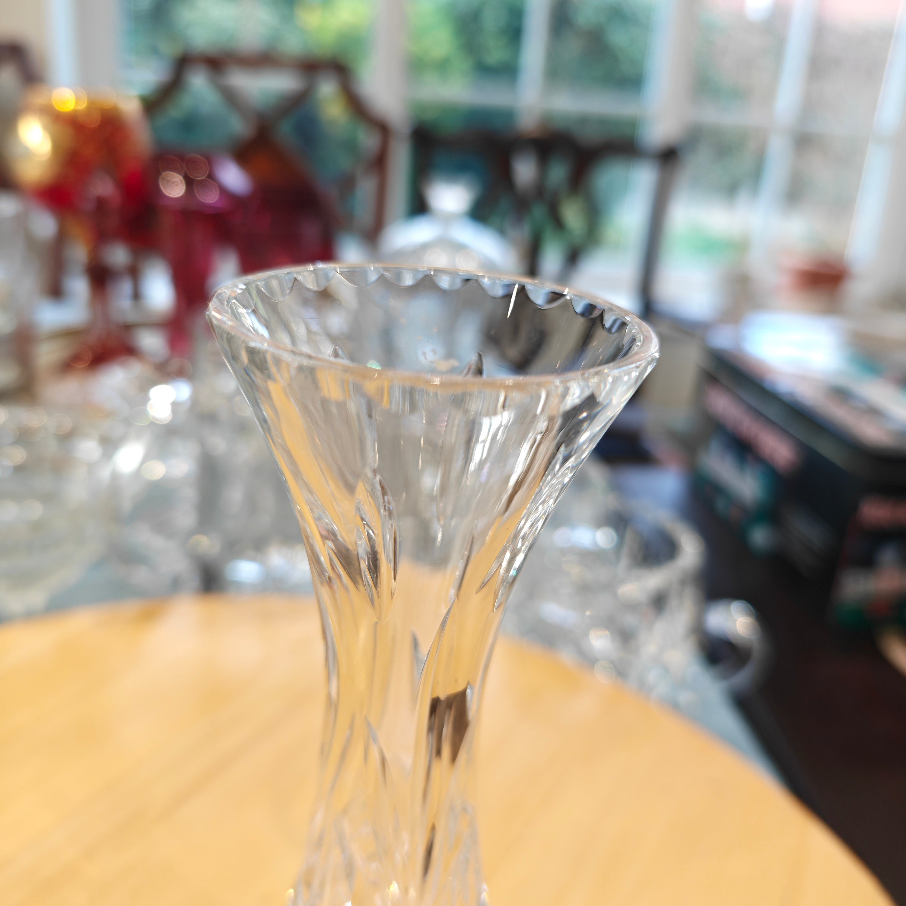 Webb's continental Cezchoskovajis crystal rose vase