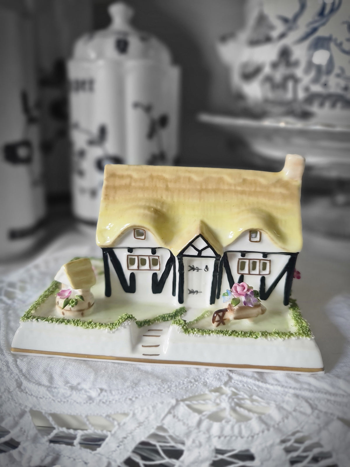 Beautiful English cottage fine bone china by Coalport