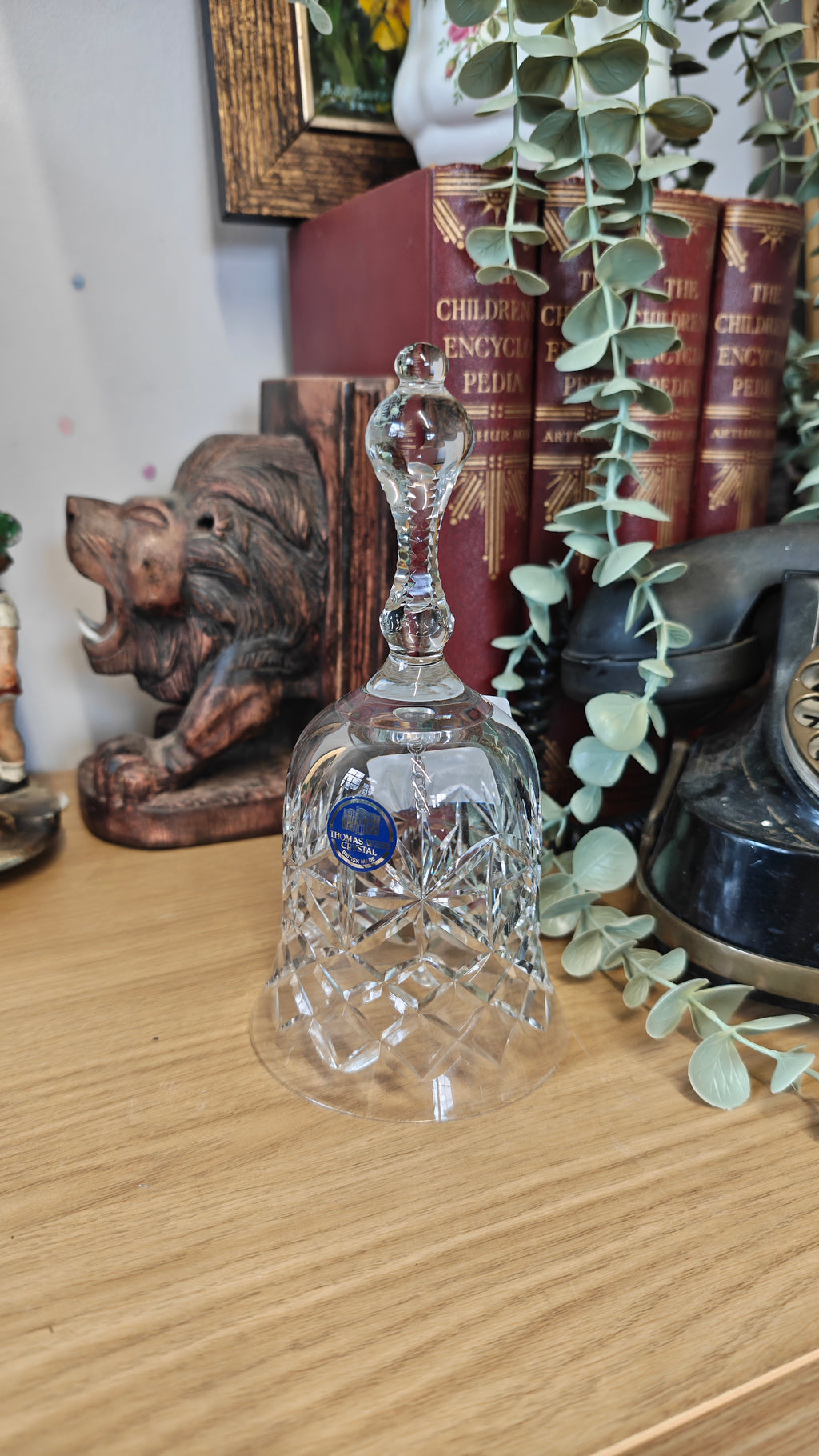 Beautiful Thomas Webb crystal hand bell