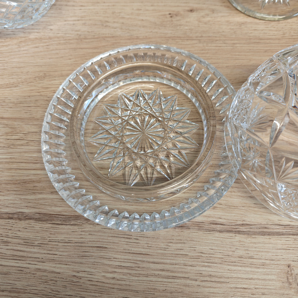 Quality Cut crystal cheese cloche with  diamond cross-hatching