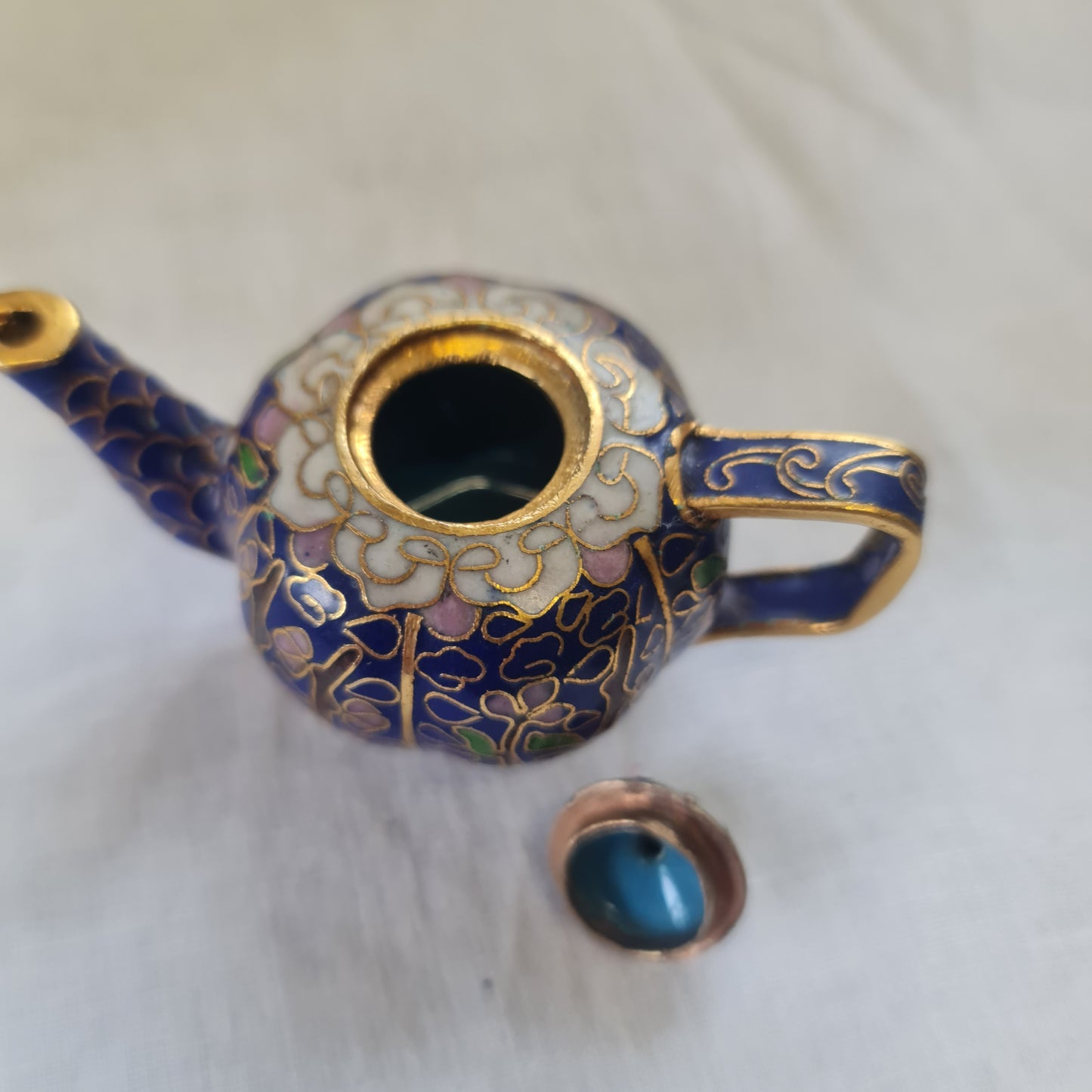 Cloisonné Ming Dynasty blue w/Flower. Beautiful miniature cloisonne teapot