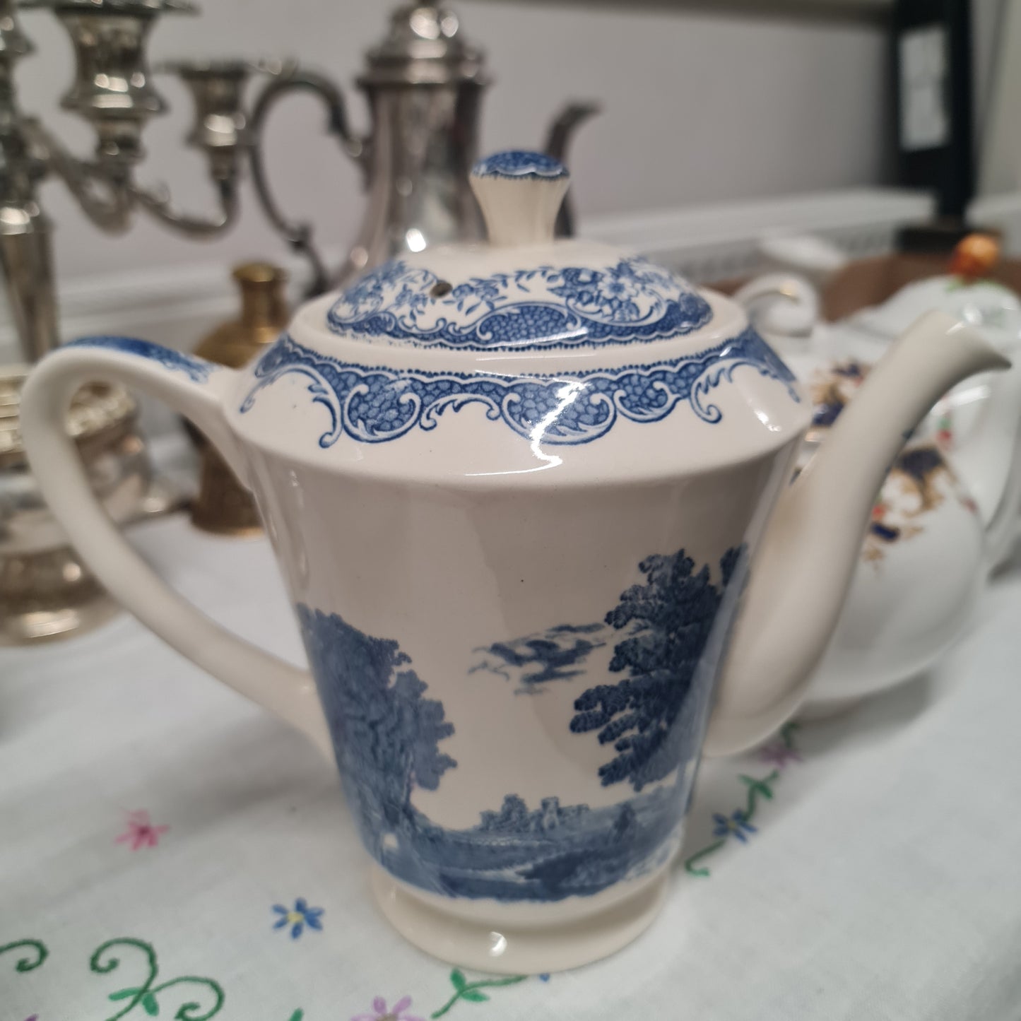 Antique and Vintage tea pot and coffee pot