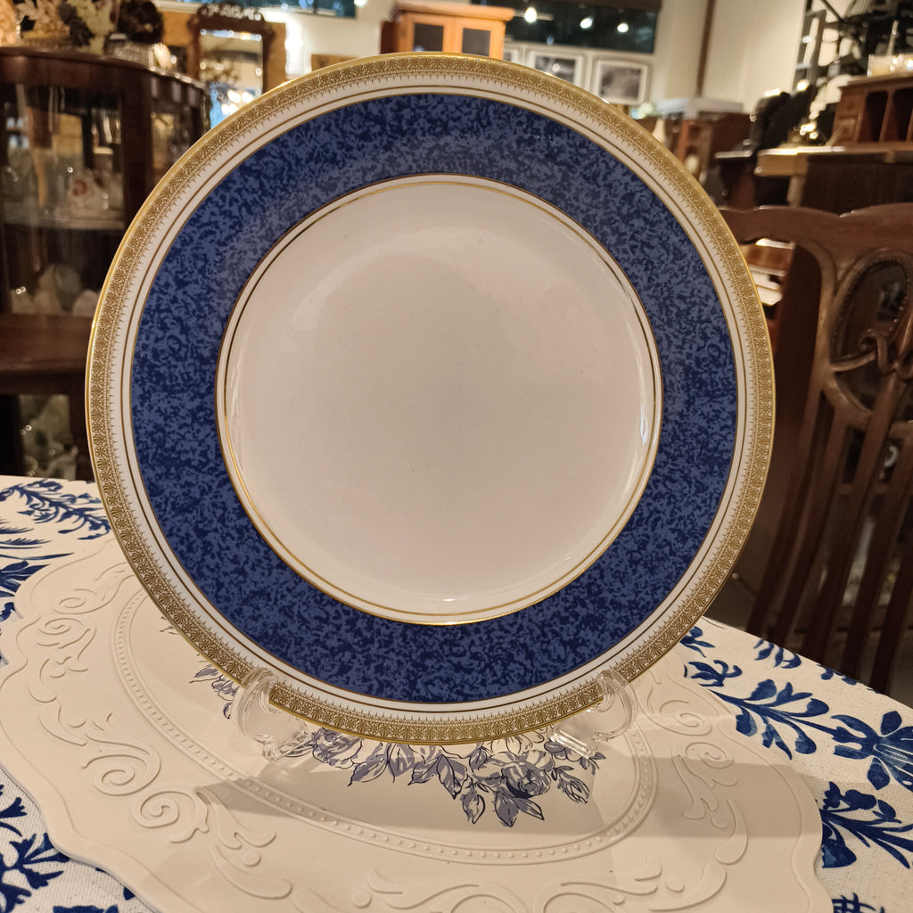 Royal Doulton "Kingston Sapphire" Dinner Plate, 27cm – English Fine Bone China, c.1980