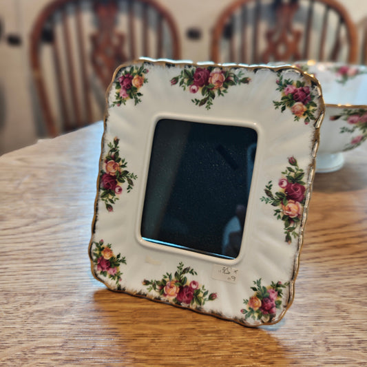 Rare Royal Albert Old Country Rose Photo Frame -1962 version made in England