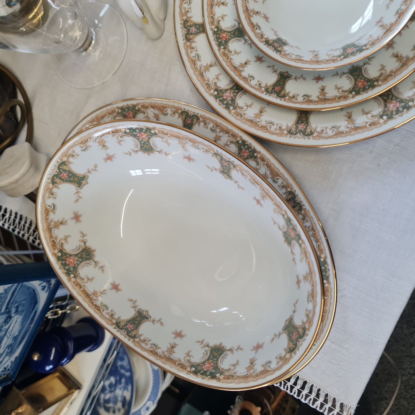 HIGH quality Noritake Dinner set