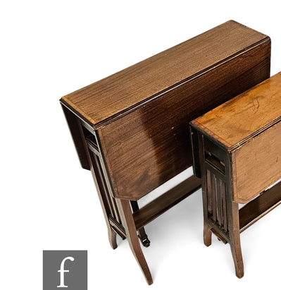 Edwardian High quality satinwood crossbanded Sutherland table