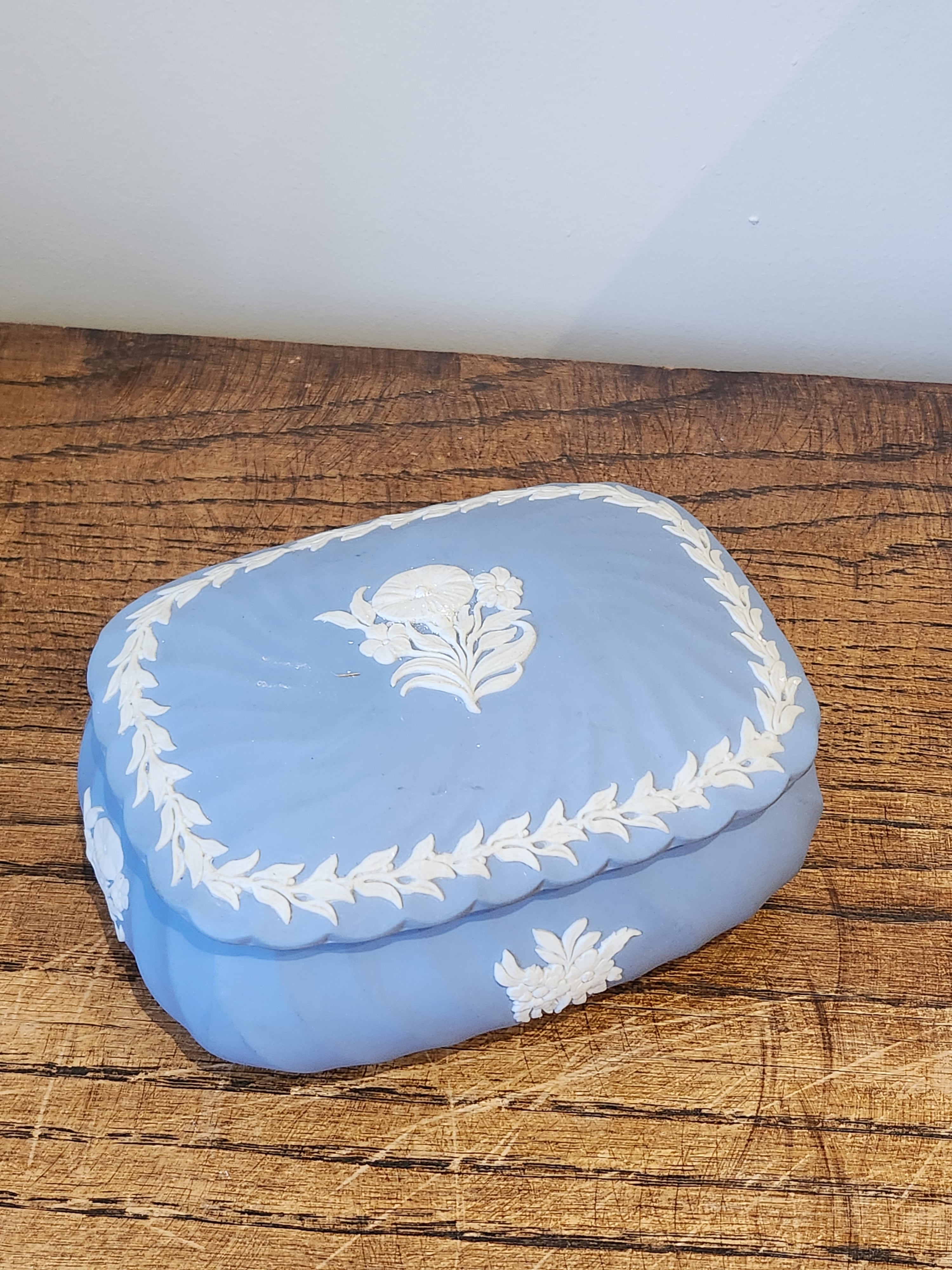 Wedgwood Blue Jasper Rectangle Candy box