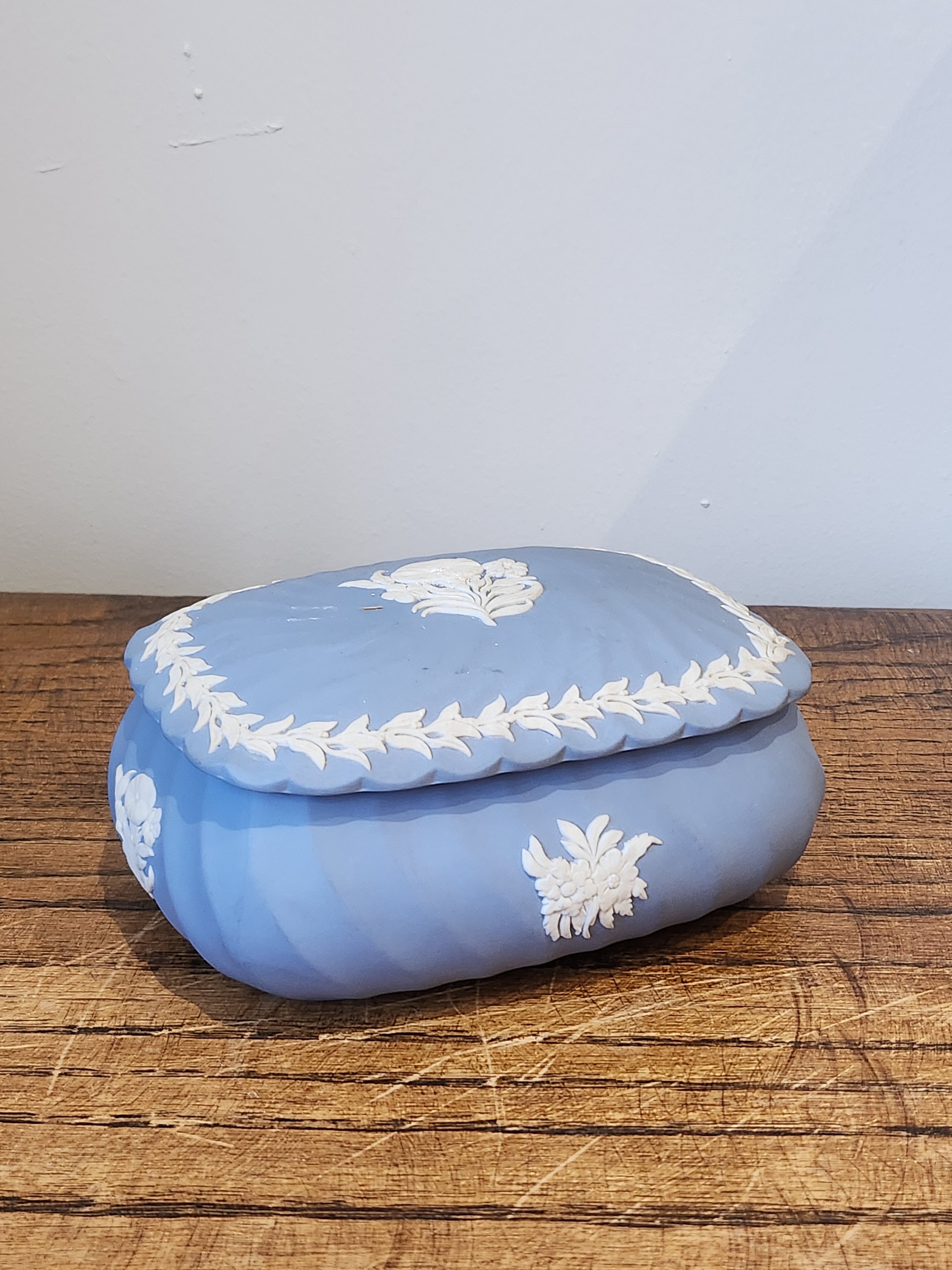 Wedgwood Blue Jasper Rectangle Candy box