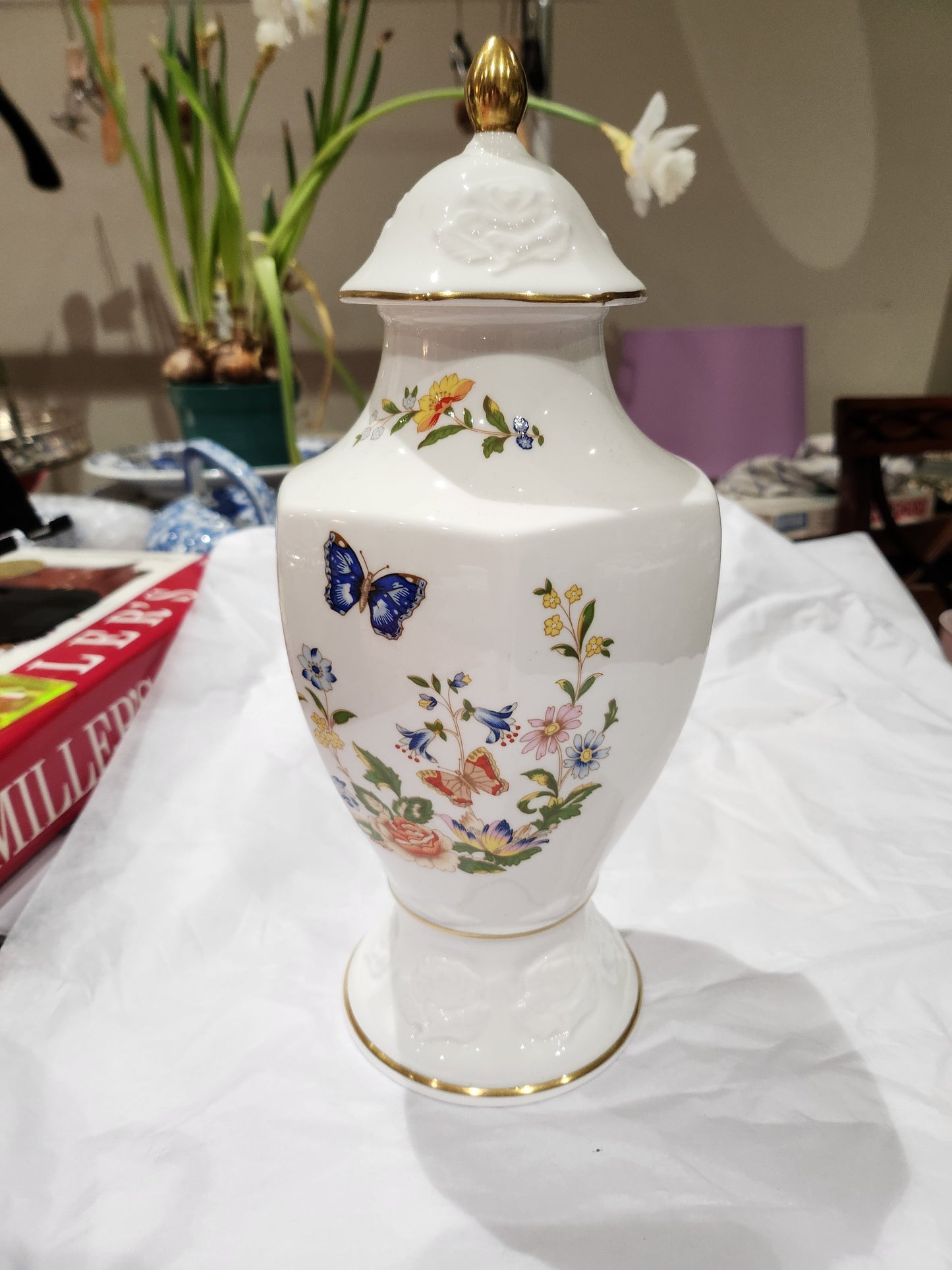 Aynsley limited edition millennium vase