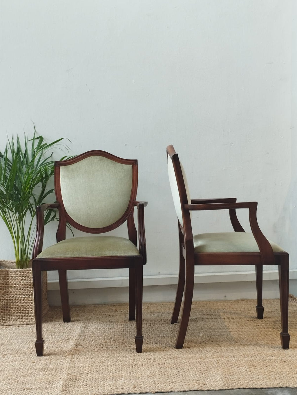 Vintage Mahogany Craver chair by Reputable furniture maker Bridgecraft  A beautiful pair of craver chair in Jade green Velvet seat