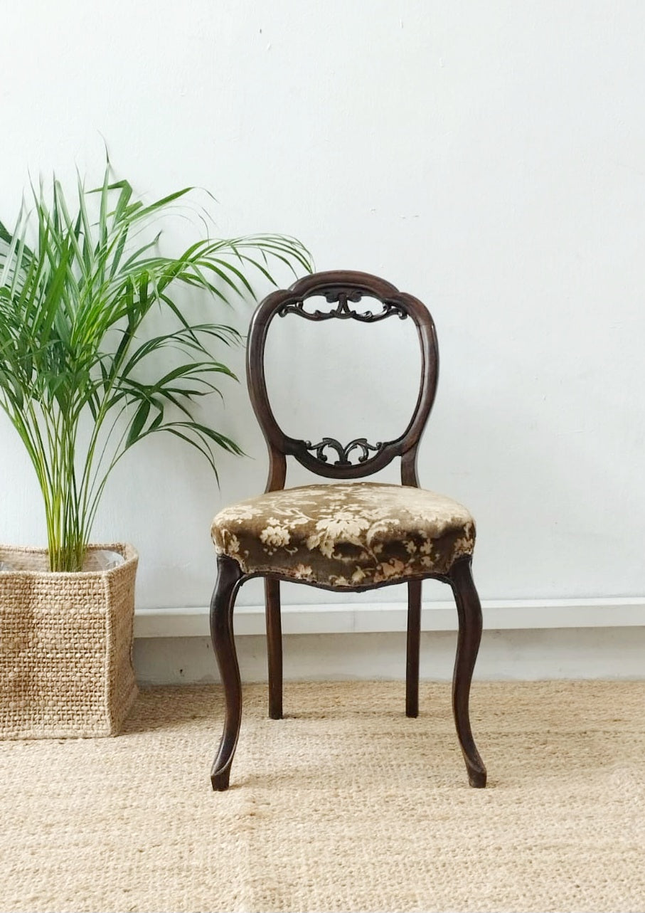 Antique Victorian  Balloon chair in Mahogany wood