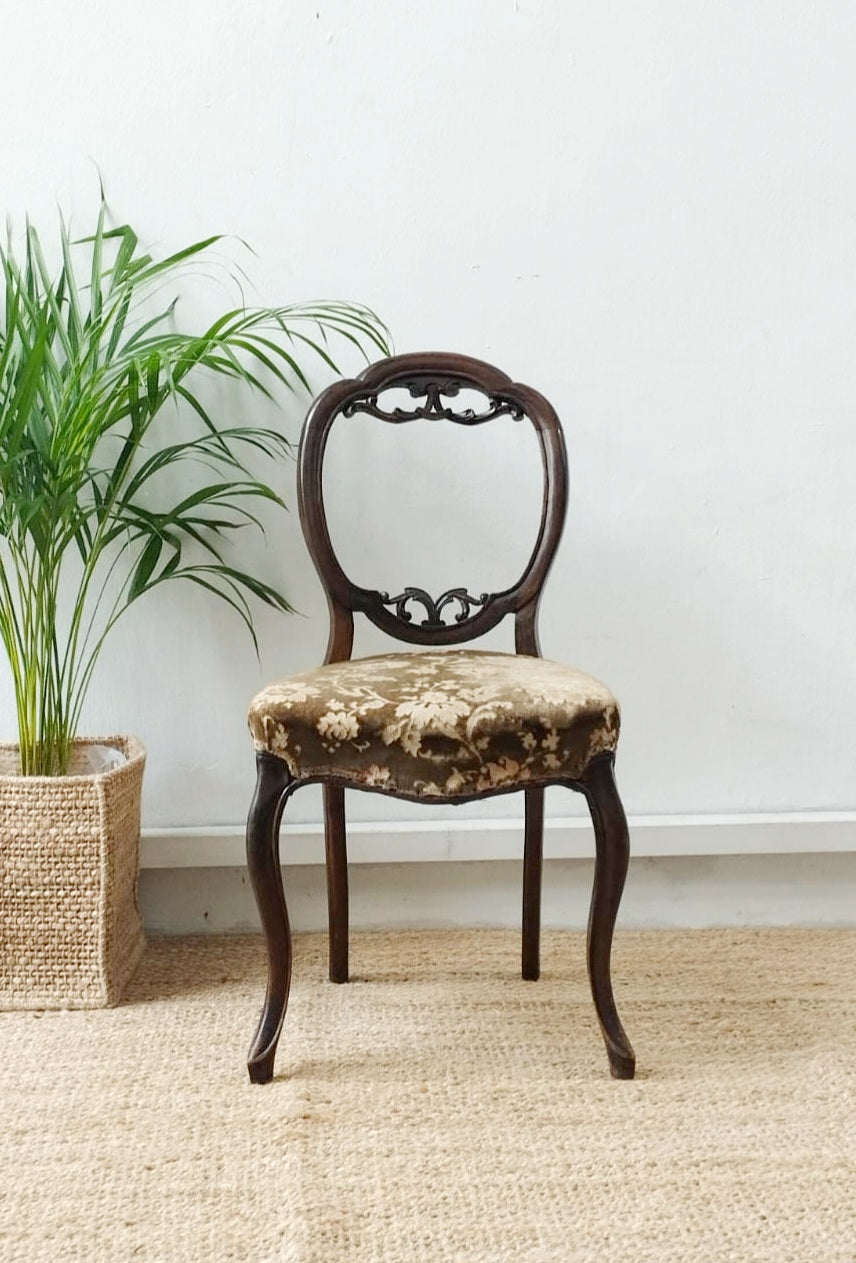 Antique Victorian  Balloon chair in Mahogany wood