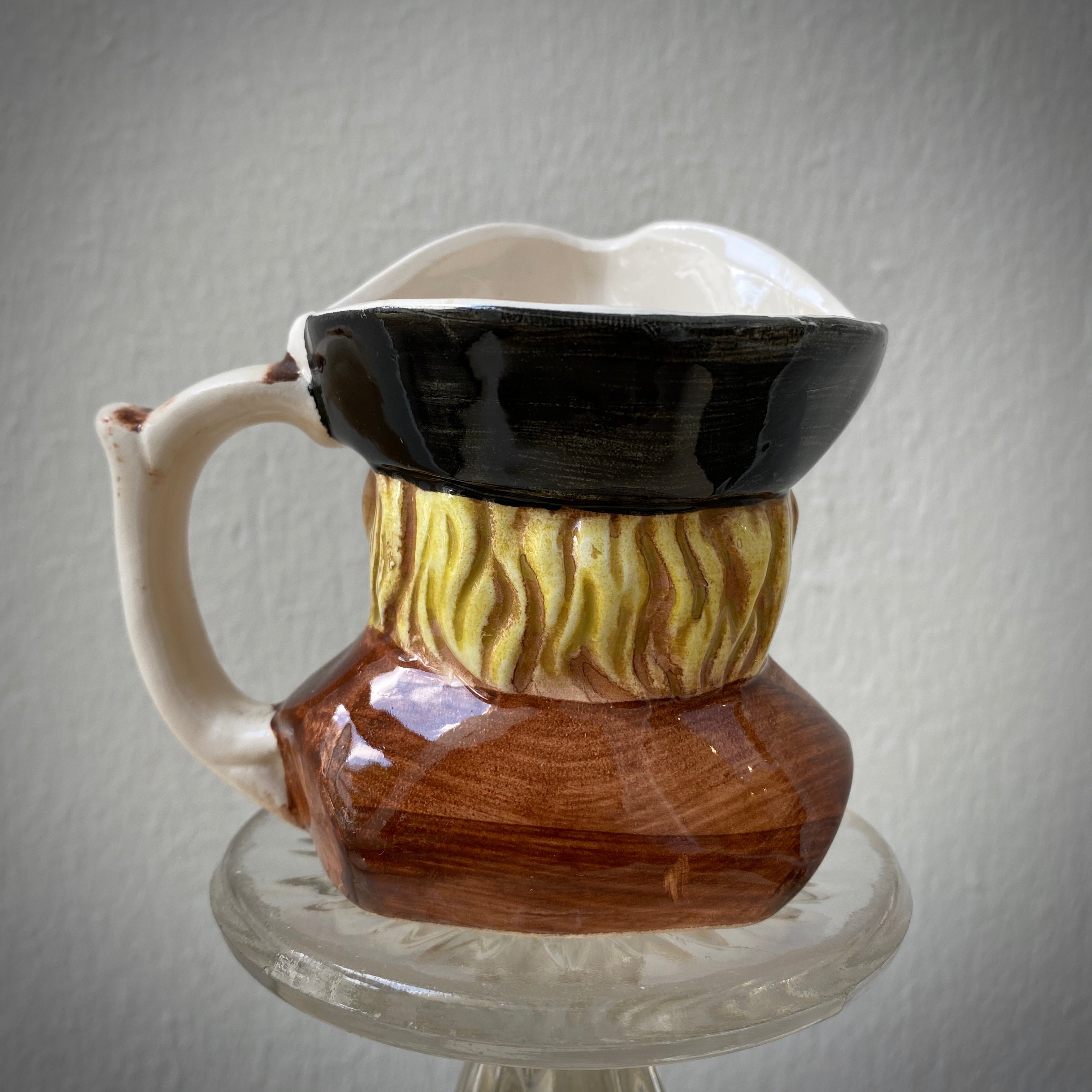 Assortment Porcelain Mugs