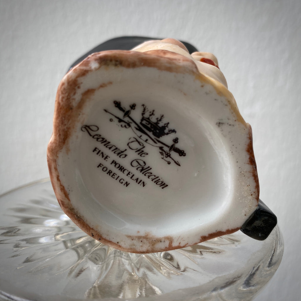 Assortment Porcelain Mugs