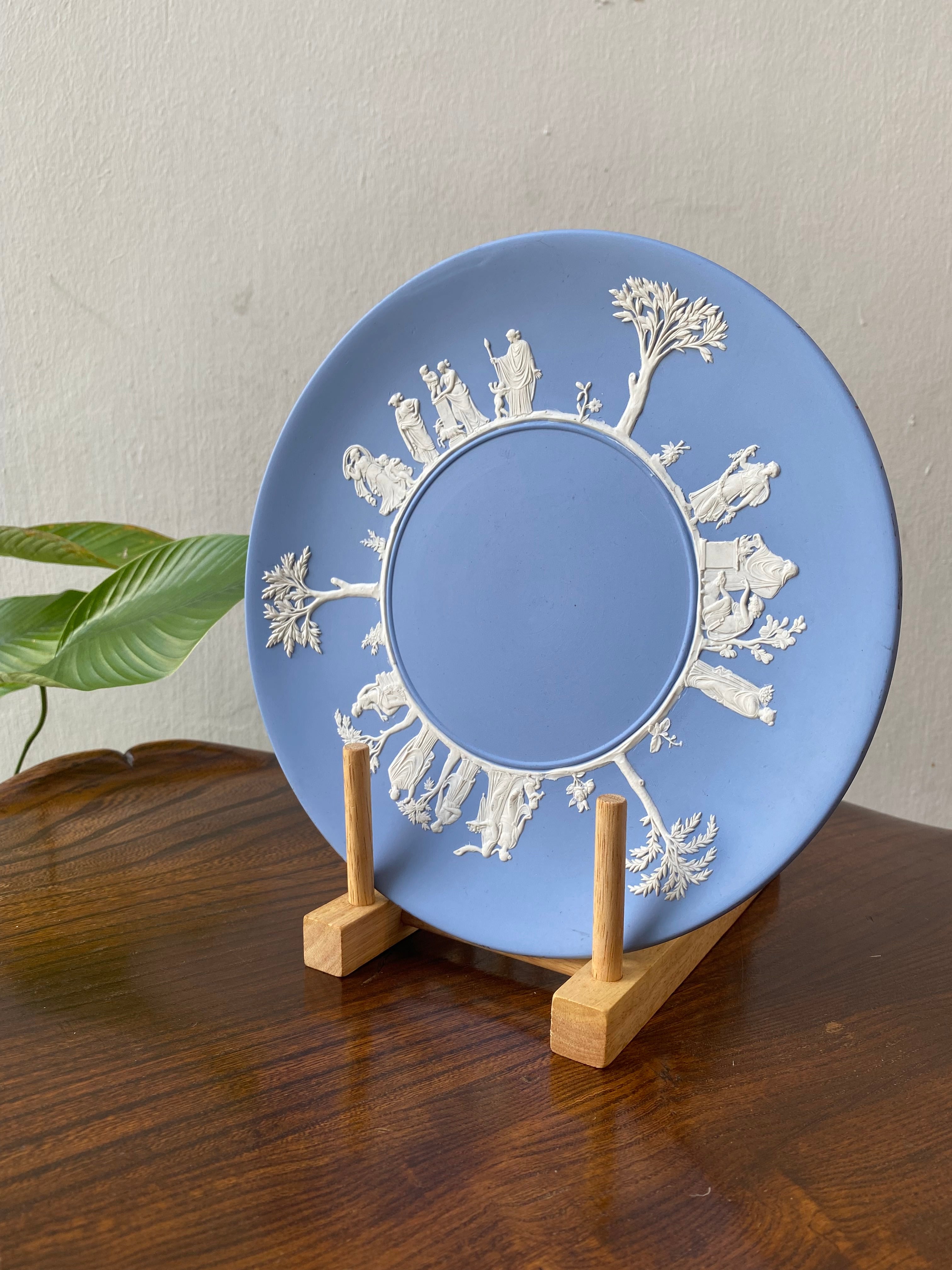 Vintage Wedgwood Jasperware White on Pale Blue Sacrifice Decorative Plate , 1957